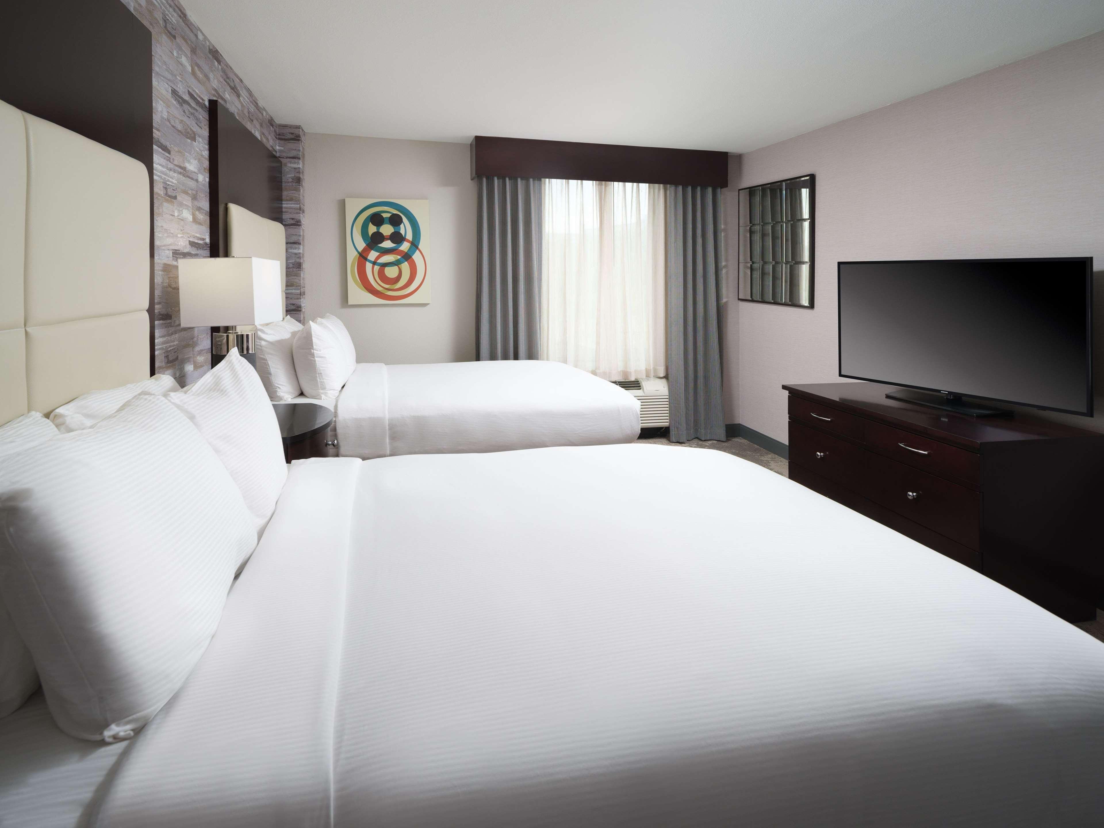 Doubletree By Hilton Hotel Chattanooga Downtown Bagian luar foto