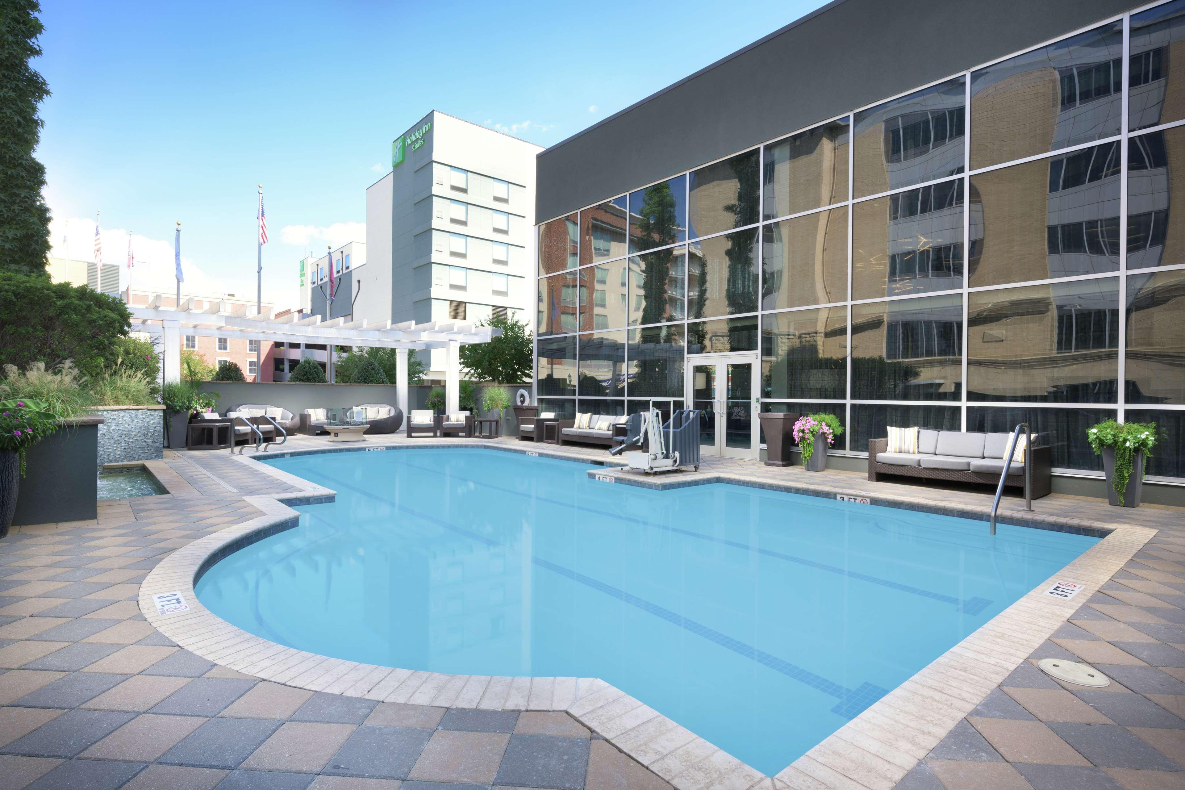 Doubletree By Hilton Hotel Chattanooga Downtown Bagian luar foto