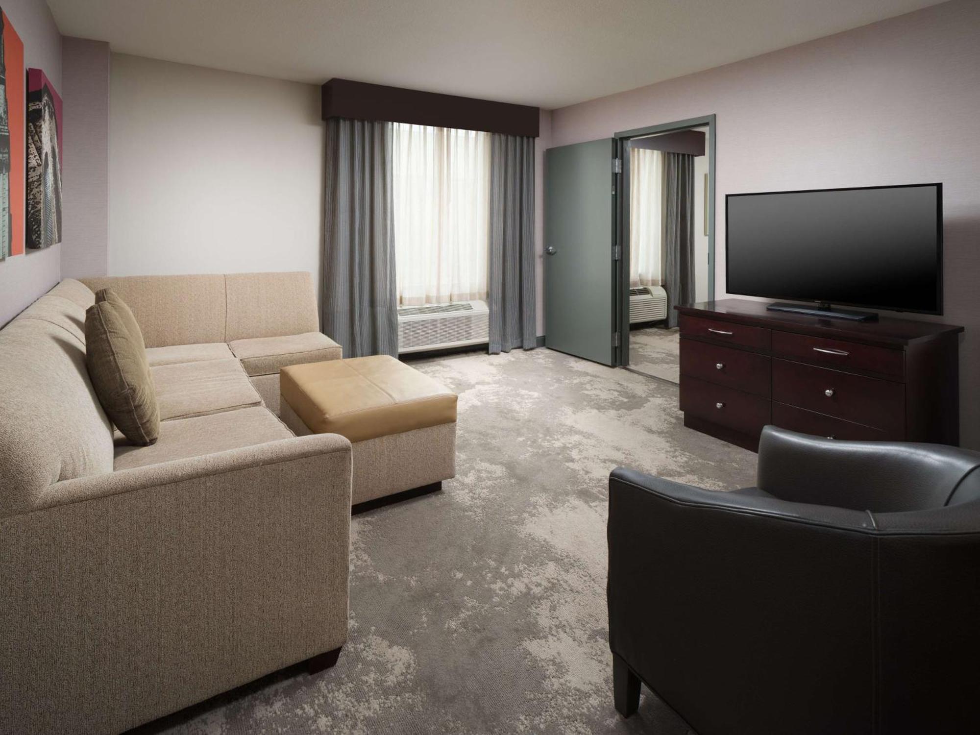 Doubletree By Hilton Hotel Chattanooga Downtown Bagian luar foto